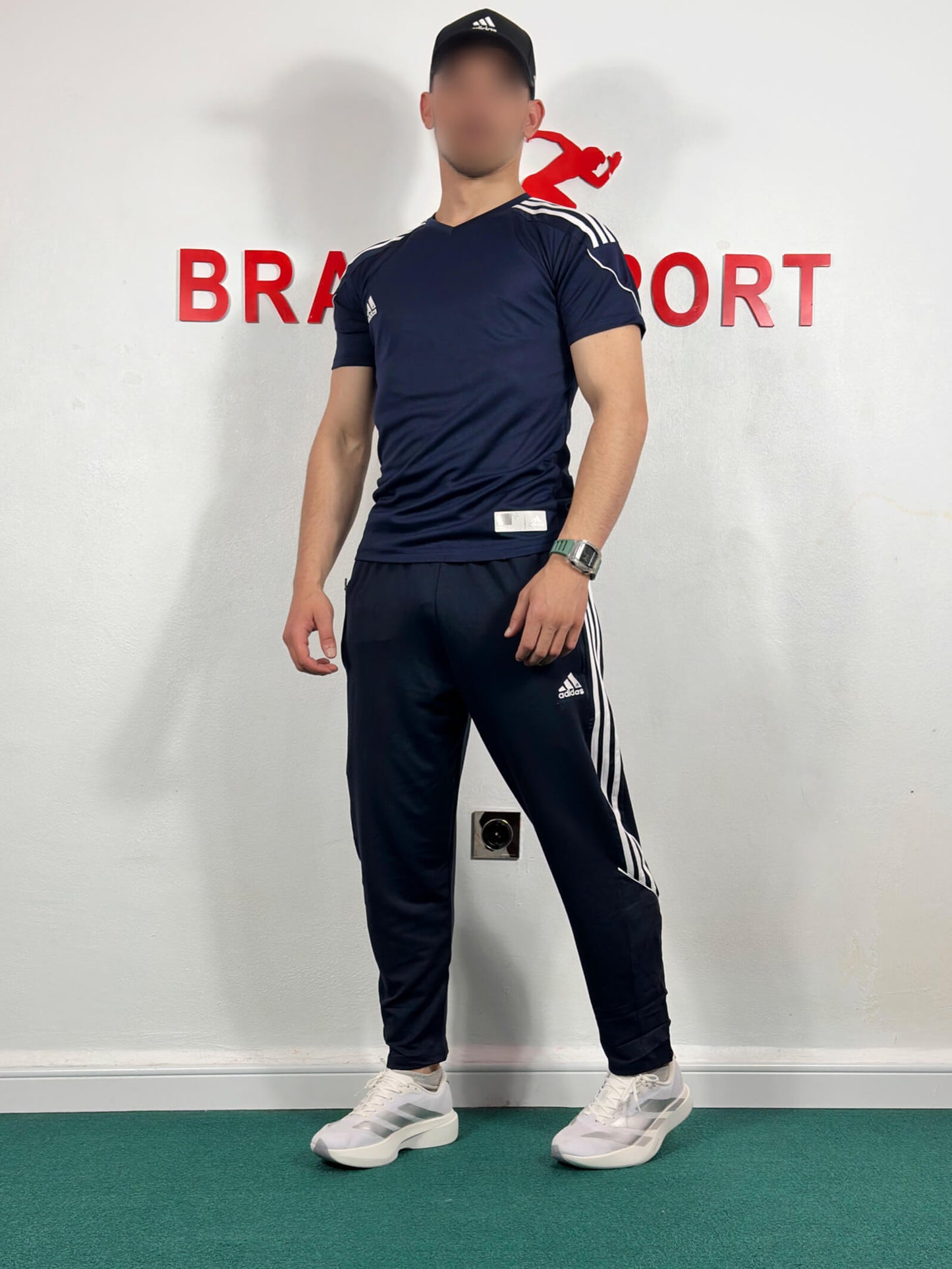 ENSEMBLE DE SPORT ADIIDAS